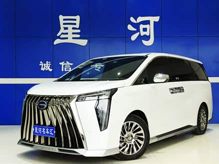 传祺M8 2023款 宗师系列 双擎 御尊