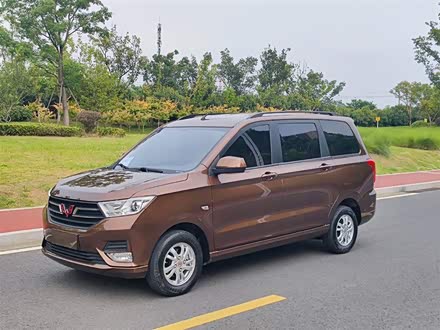 五菱宏光 2019款 1.5L S舒适型国VI LAR