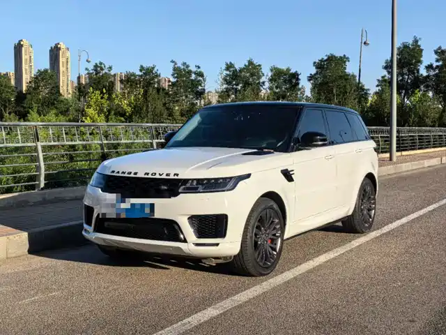 LAND ROVER RANGE ROVER SPORT 2021
