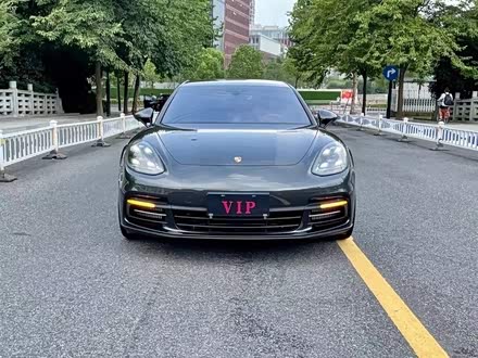 Panamera新能源 2017款 Panamera 4 E-Hybrid 行政加长版 2.9T