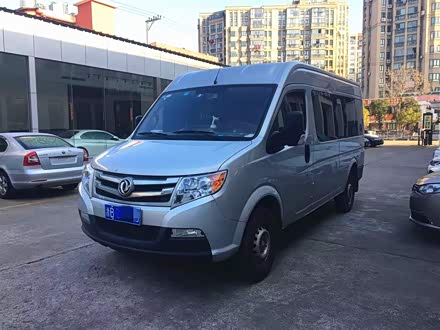 御风 2016款 2.5T领运版箱货高配长轴中顶ZD25