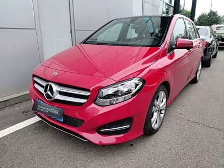 奔驰B级 2018款 B 200 动感型