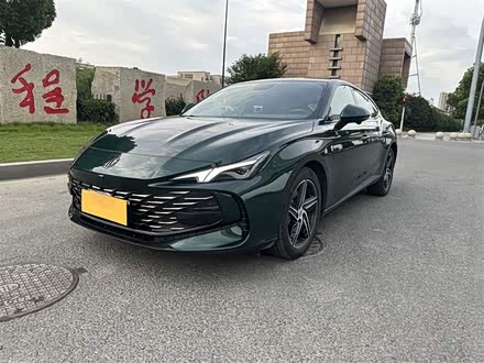 MG7 2023款 1.5T DCT至美豪华版