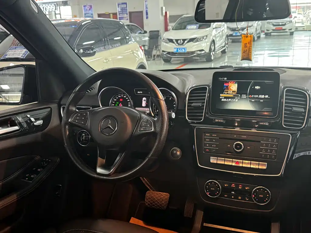 MERCEDES-BENZ GLE