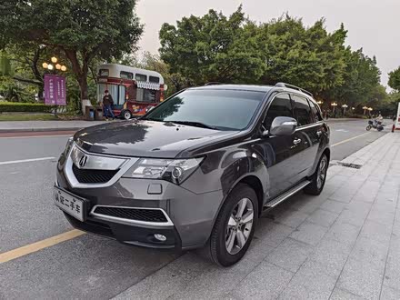 讴歌MDX 2010款 3.7 标准豪华运动版