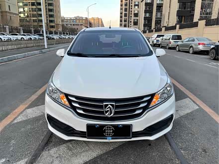 宝骏310 2016款 1.2L 手动舒适型