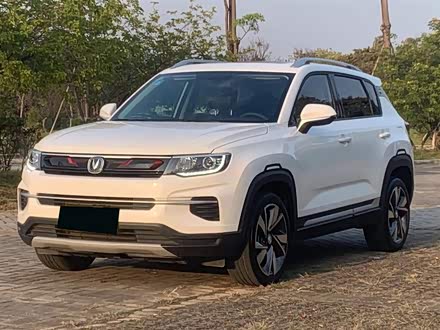 长安CS35PLUS 2019款 1.4T DCT酷联蓝鲸版