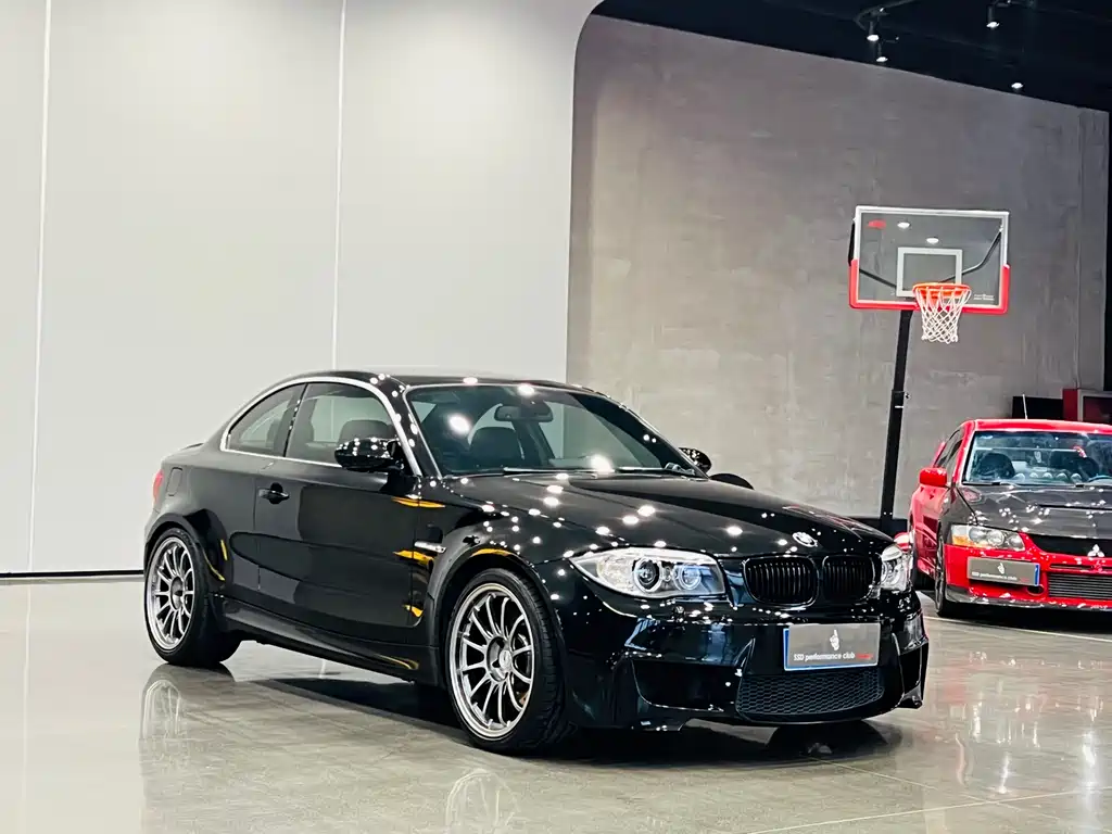 BMW 1 Series M 2012