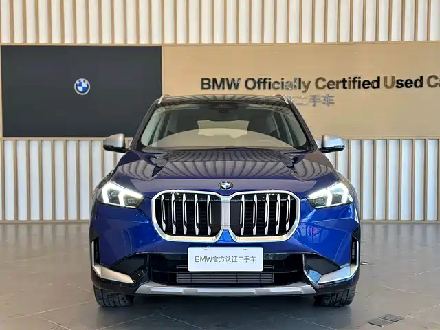 BMW  X1 2024