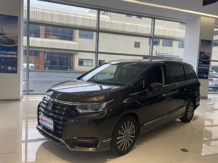 艾力绅 2022款 2.0L e:HEV 至尊版