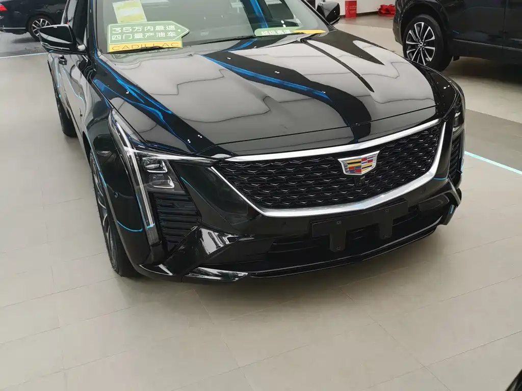 Кадиллак CT5 2025 г.в. 28T Городская спортивная версия 100 km 2025