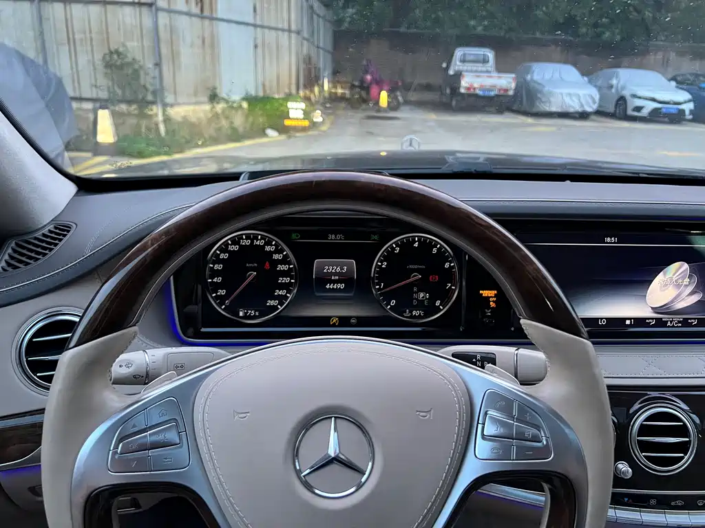 MERCEDES-BENZ MAYBACH S CLASS