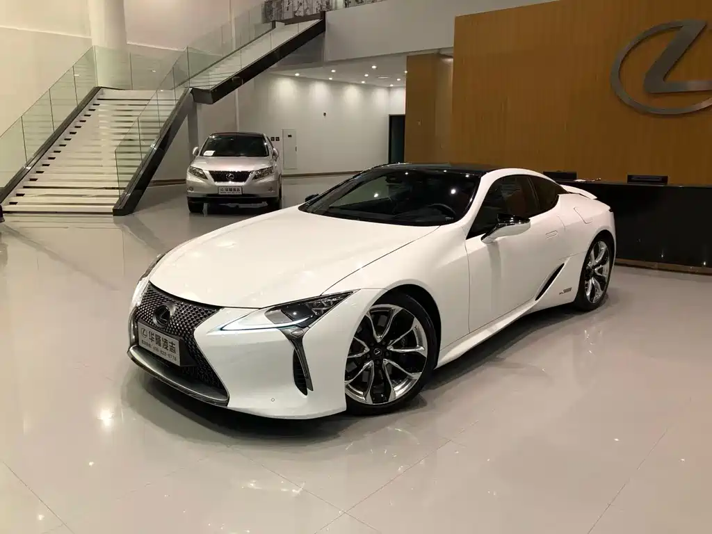 LEXUS LC