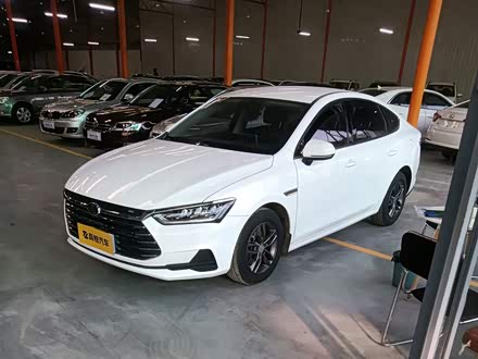 秦Pro 2018款 1.5L 手动智联锋劲型