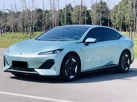 深蓝SL03 2022款 1.5L 1200增程版