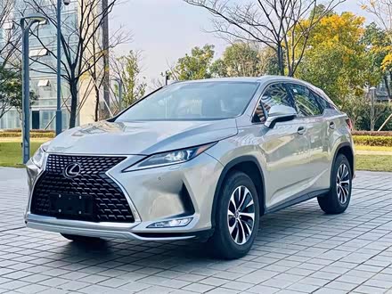 雷克萨斯RX 2020款 300 两驱精英版 国VI