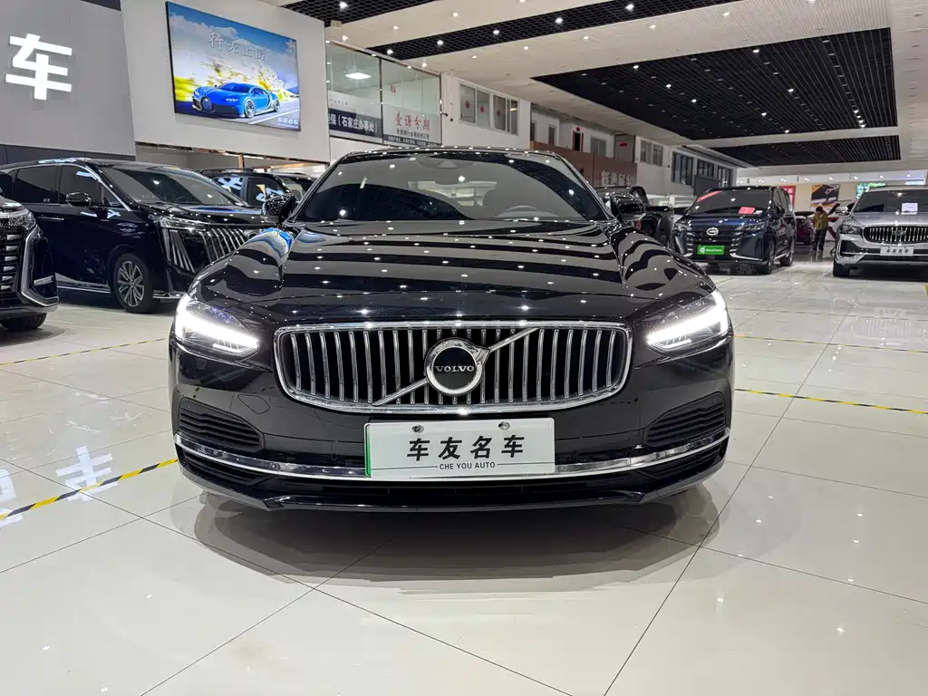 VOLVO S90 PLUG IN HYBRID