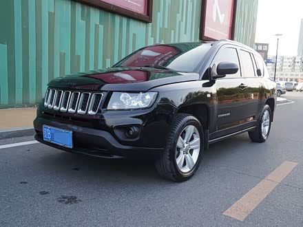 指南者进口 2015款 2.0L 两驱豪华版