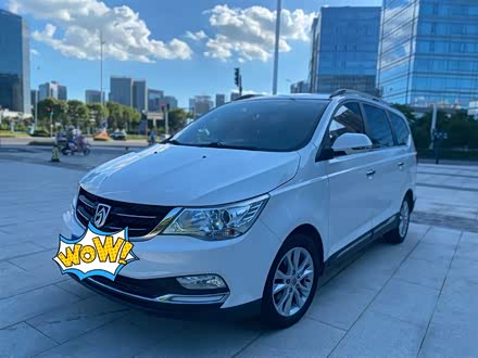 宝骏730 2016款 1.5L 手动舒适型 7座 国V