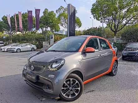 smart forfour 2016款 1.0L 52千瓦激情版