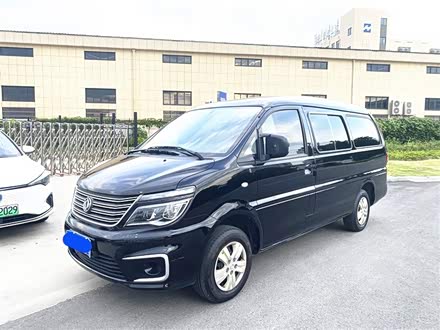 菱智 2019款 M5 1.6L 7座基本型 国VI