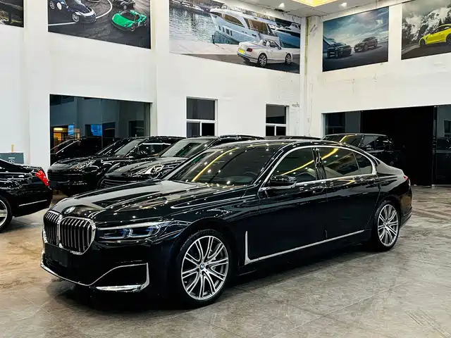 BMW  7 SERIES 2021