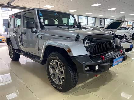 牧马人 2017款 3.0L Sahara 四门舒享版