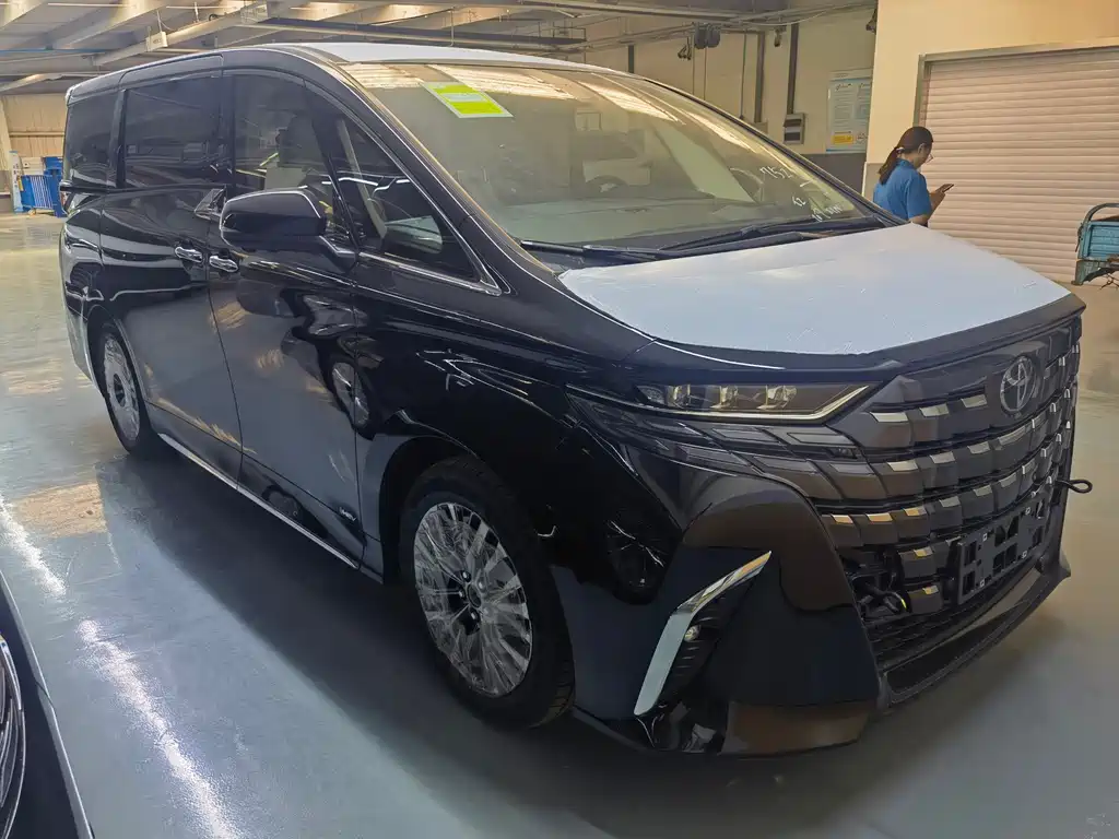 Toyota Alphard 0