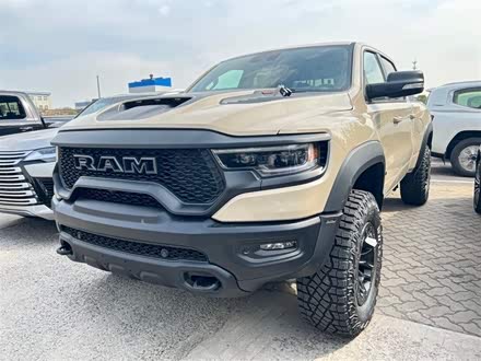 RAM Trucks 2022款 6.2L 美规版