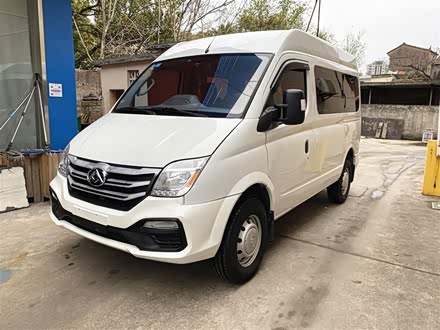 上汽大通MAXUS V80 2018款 2.5T AMT精英版短轴中顶5-6座
