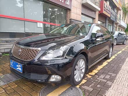皇冠 2011款 2.5L Royal 真皮天窗特别版