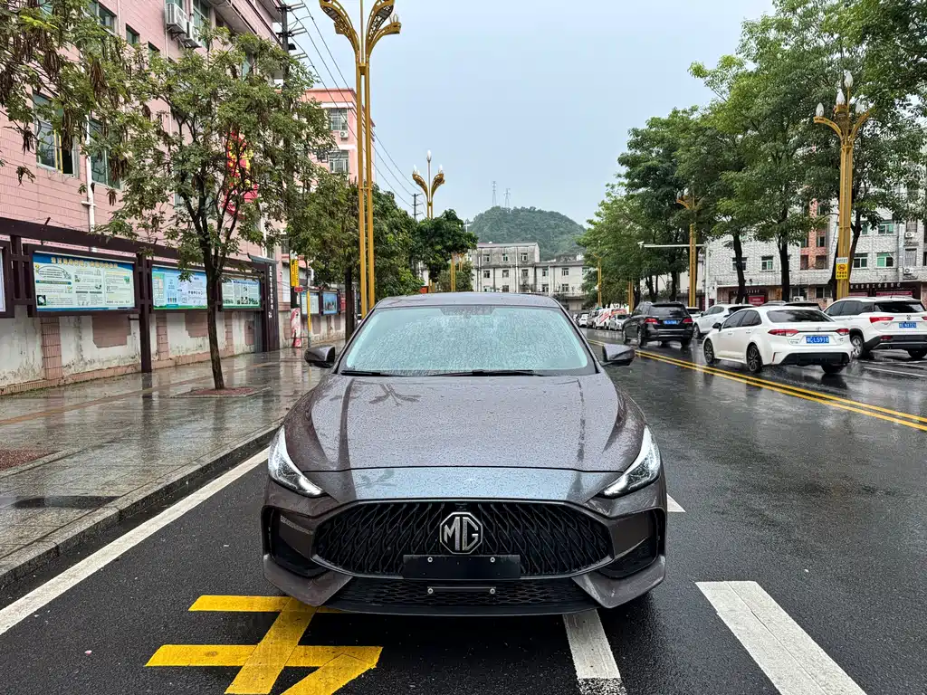 MG 5