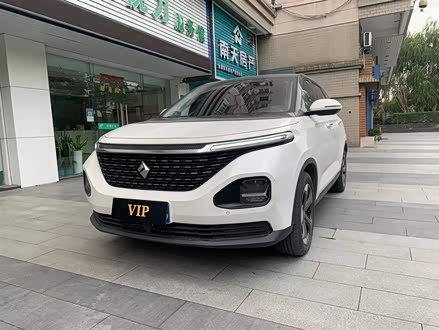 宝骏RM-5 2019款 1.5T CVT 24小时在线豪华型 5座
