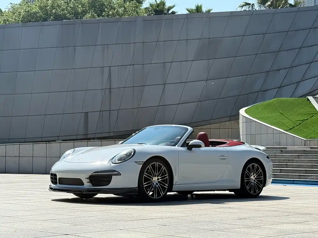 Porsche 911 2016