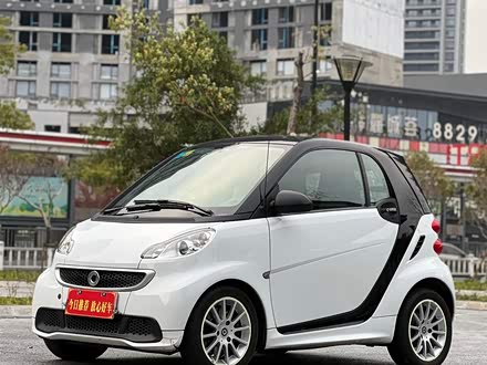 smart fortwo 2011款 1.0 MHD 硬顶激情版