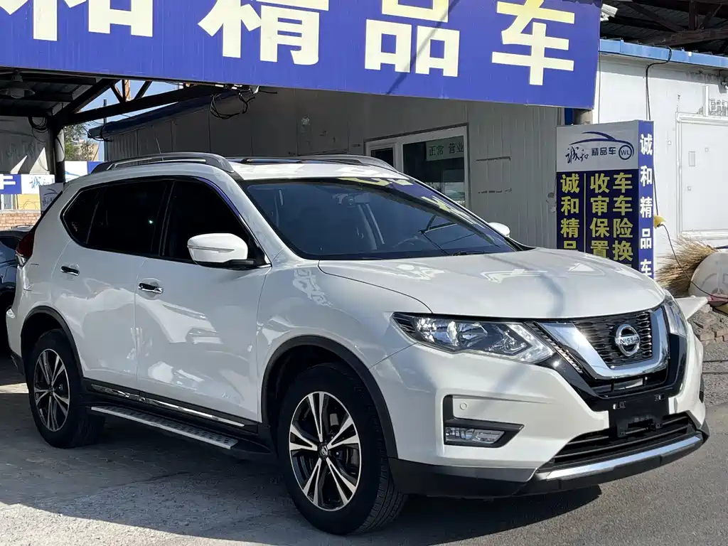 NISSAN QIJUN