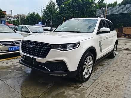 众泰T800 2018款 2.0T 自动尊享智联型 7座
