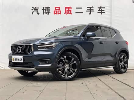 沃尔沃XC40 2021款 T4 四驱智远豪华版