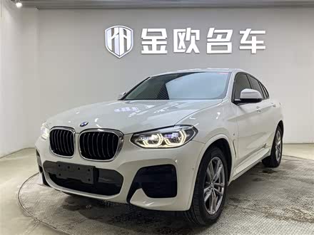 宝马X4 2021款 改款 xDrive 25i M运动套装