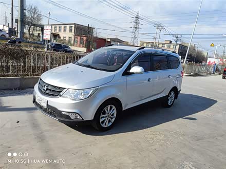 宝骏730 2014款 1.5L 手动舒适型 7座