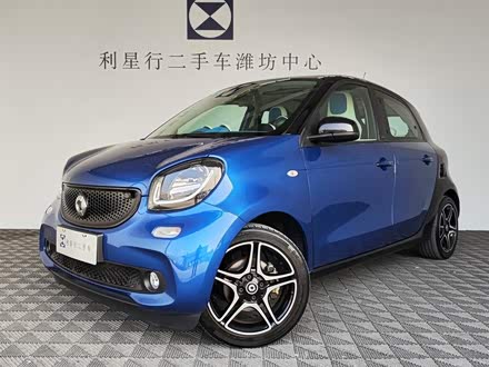 smart forfour 2016款 0.9T 66千瓦极致版