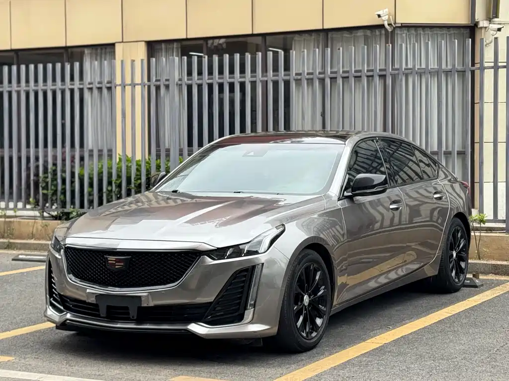 Кадиллак CT5 2020 года 28T Люксовая версия 58000 km 2020