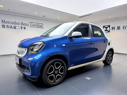 smart forfour 2016款 0.9T 66千瓦先锋版