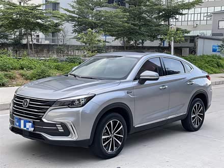 长安CS85 COUPE 2019款 1.5T DCT品版 国VI