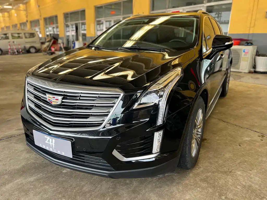 CADILLAC XT5