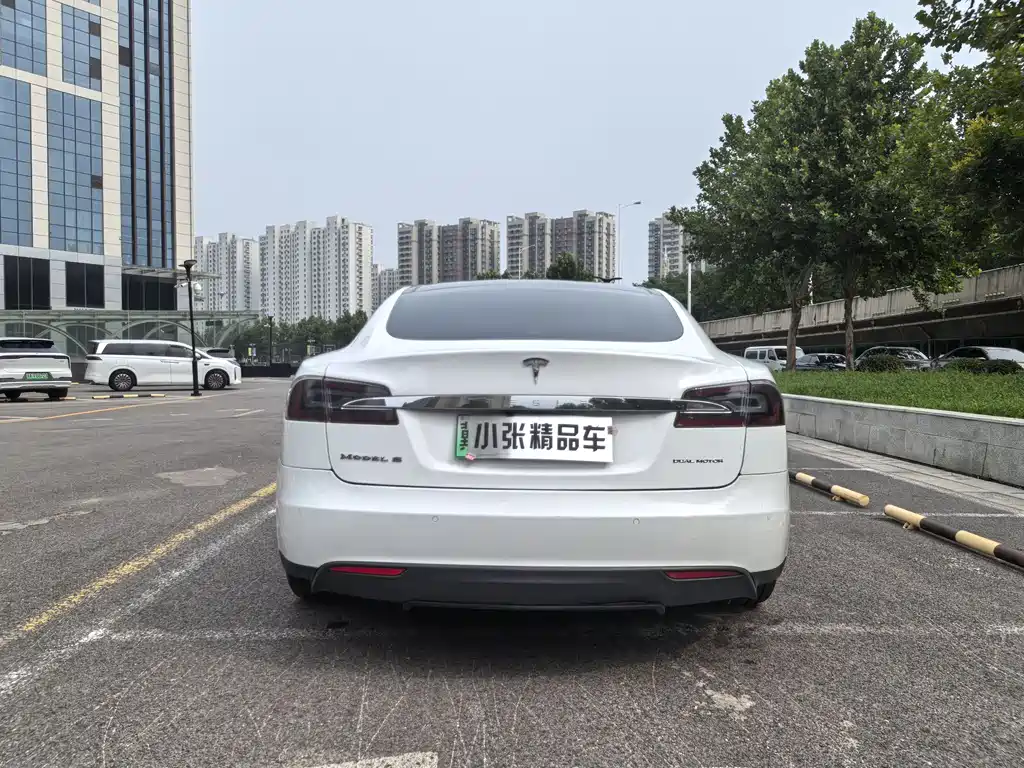 Tesla Model S 2015 Model S 70D