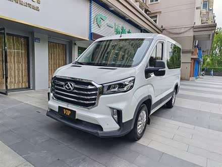 上汽大通MAXUS V80 2019款 2.0T Plus AMT傲运通短轴中顶5/6座