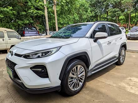 威兰达 2022款 2.0L CVT四驱尊贵版