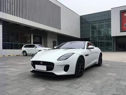捷豹F-TYPE 2019款 2.0T 硬顶版