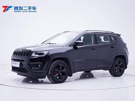 指南者 2019款 220T 自动悦享版